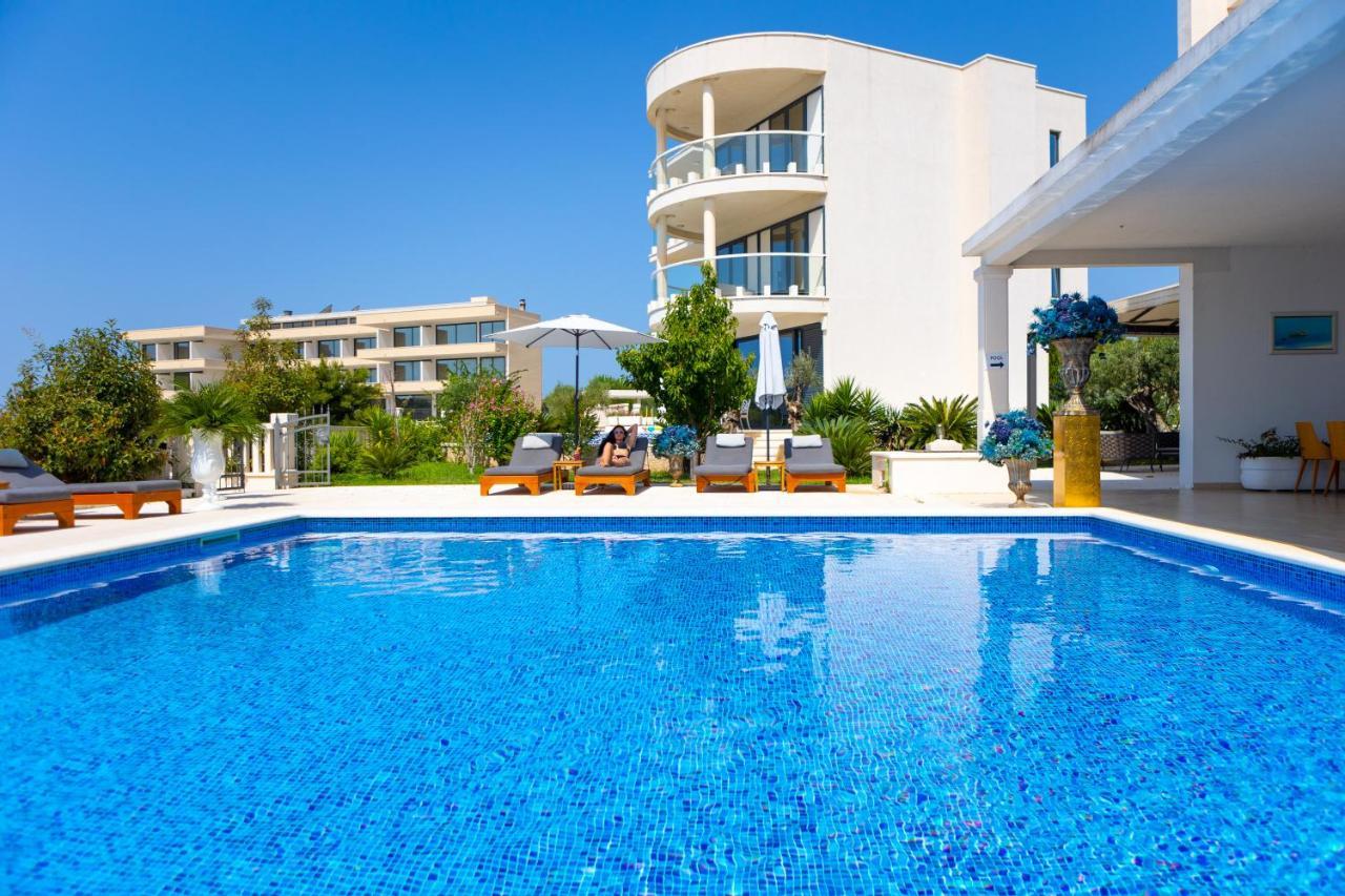 Hotel Perla Rogoznica  Buitenkant foto